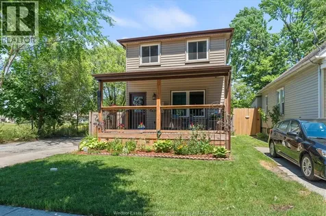 464 Oak Windsor ON N9A 5E6