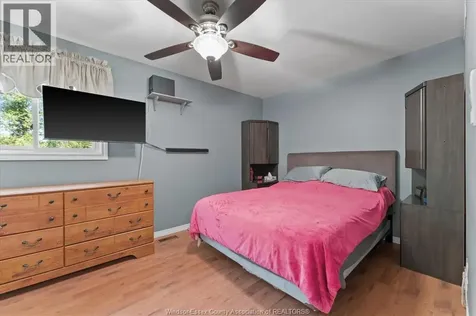 464 Oak Windsor ON N9A 5E6