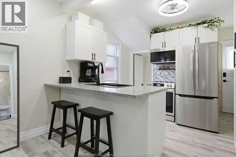 3635 Peter Street Windsor ON N9C 1J8