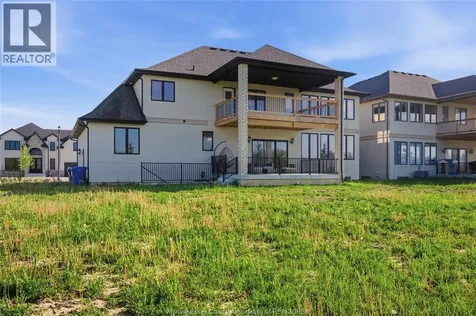 336 Benson Court Amherstburg ON N9V 0A8