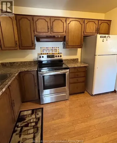 15 Windwood Leamington ON N8H 4M8