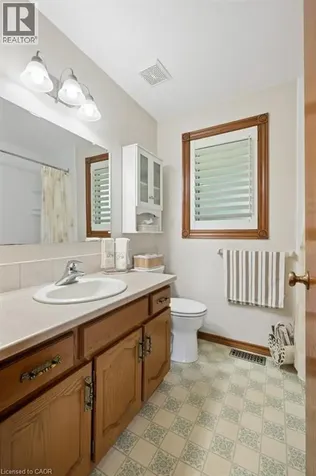 336 Manchester Road Kitchener ON N2B 1A4