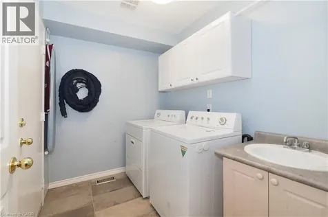 98 Langlaw Drive Cambridge ON N1P 1J1