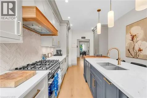 76 Pearl Street North Hamilton ON L8R 2Y9