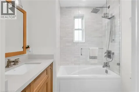 76 Pearl Street North Hamilton ON L8R 2Y9