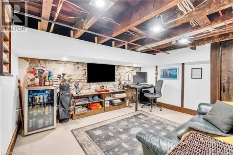 76 Pearl Street North Hamilton ON L8R 2Y9