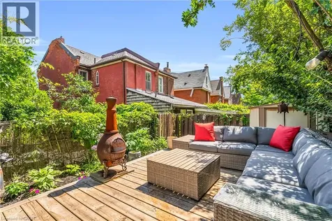 76 Pearl Street North Hamilton ON L8R 2Y9