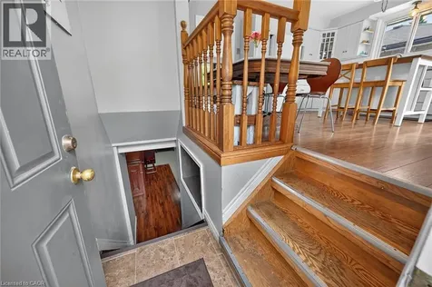 251 Mackenzie Crescent Caledonia ON N3W 1A7