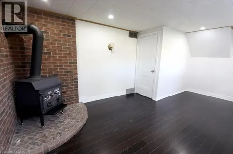 77 Orchard Mill Crescent Kitchener ON N2P 1T2