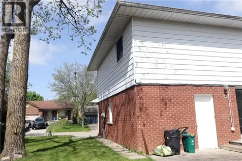 77 Orchard Mill Crescent Kitchener ON N2P 1T2