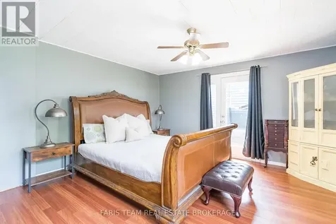 160 Lafontaine Road West Tiny ON L9M 0H1