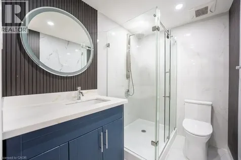 21 Halliwell Drive Kitchener ON N2B 2M5