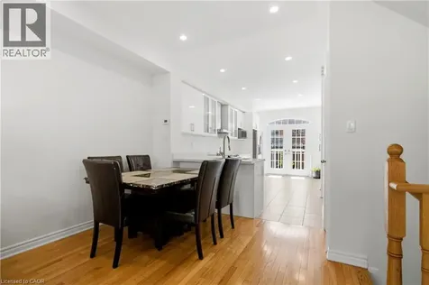 7211 Triumph Lane Mississauga ON L5N 0C5