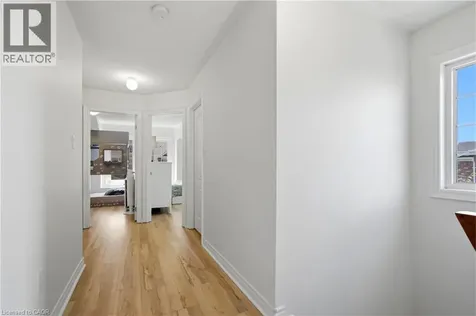 7211 Triumph Lane Mississauga ON L5N 0C5