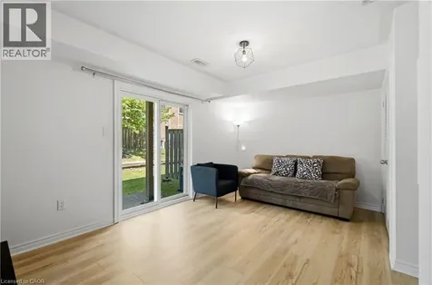 7211 Triumph Lane Mississauga ON L5N 0C5