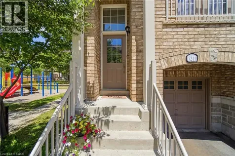 7211 Triumph Lane Mississauga ON L5N 0C5