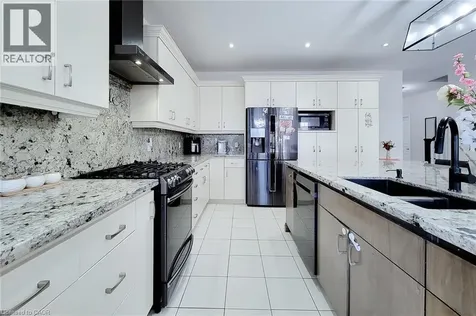 96 Anastasia Boulevard Smithville ON L0R 2A0
