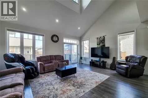 96 Anastasia Boulevard Smithville ON L0R 2A0