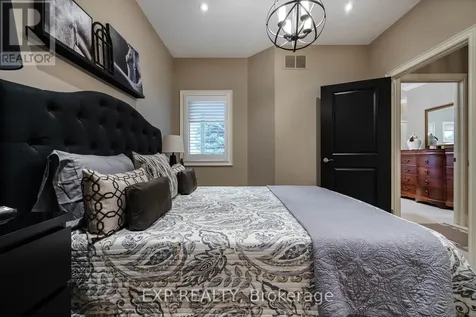 200 Kingfisher Drive Mono ON L9W 0B3
