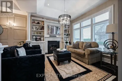 200 Kingfisher Drive Mono ON L9W 0B3