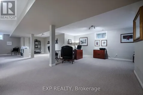 200 Kingfisher Drive Mono ON L9W 0B3