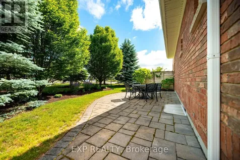 200 Kingfisher Drive Mono ON L9W 0B3