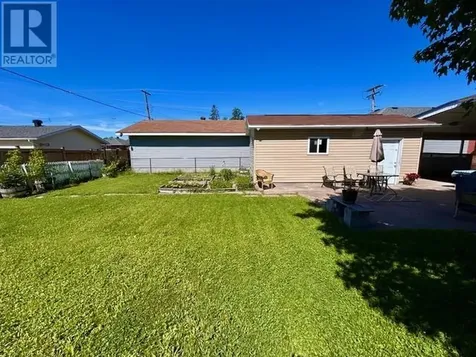 111 Estelle Street Sault Ste Marie ON P6C 2C3