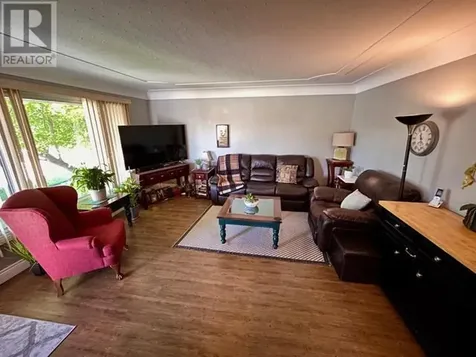 111 Estelle Street Sault Ste Marie ON P6C 2C3