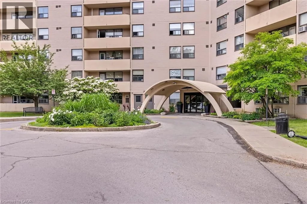700 Dynes Road Burlington ON L7N 3M2