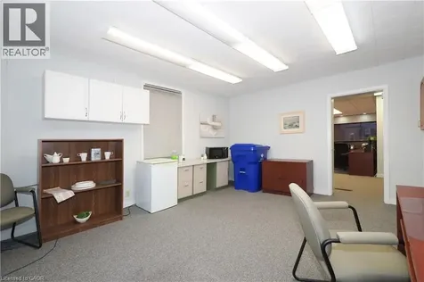 731 King Street East Cambridge ON N3H 3N8