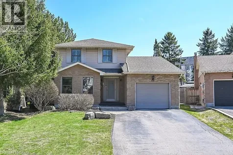 621 Tomahawk Crescent Ancaster ON L9G 3T4