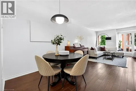 895 Maple Avenue Burlington ON L7S 2H7
