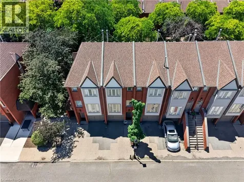 895 Maple Avenue Burlington ON L7S 2H7