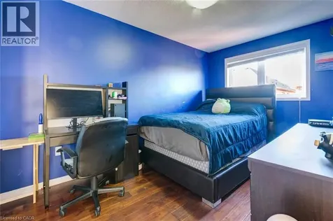 33 Panorama Way Stoney Creek ON L8E 6C6
