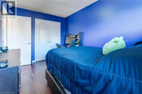 33 Panorama Way Stoney Creek ON L8E 6C6