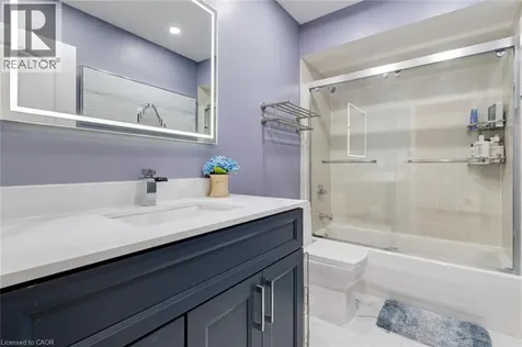 33 Panorama Way Stoney Creek ON L8E 6C6