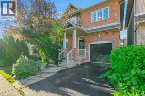 33 Panorama Way Stoney Creek ON L8E 6C6