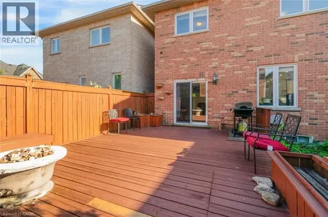 33 Panorama Way Stoney Creek ON L8E 6C6