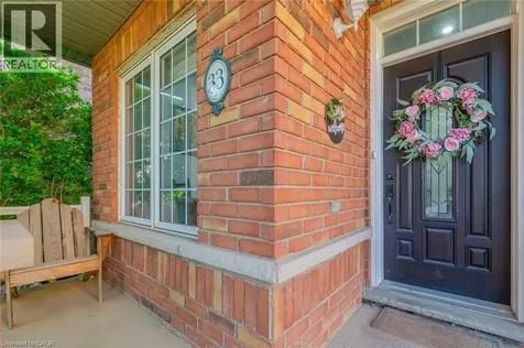 33 Panorama Way Stoney Creek ON L8E 6C6