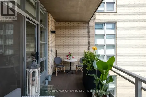 23 Brant Street Toronto (waterfront Communities) ON M5V 2L5