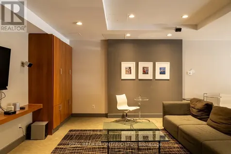 23 Brant Street Toronto (waterfront Communities) ON M5V 2L5