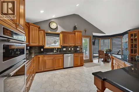 425 Park Avenue West Chatham ON N7M 1W6