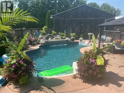 425 Park Avenue West Chatham ON N7M 1W6