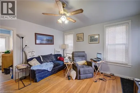 38 Nelson Street Brantford ON N3T 2M8