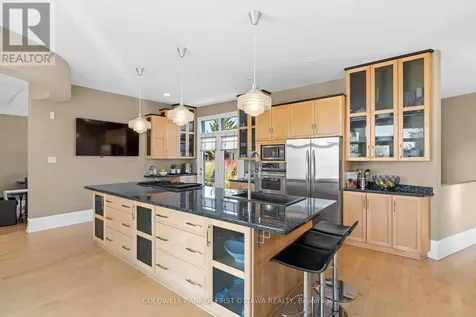 358 River Road Ottawa ON K1V 1R8