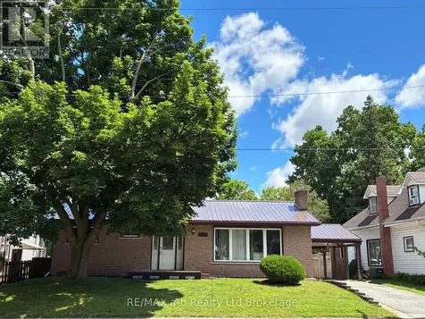 318 Broadway Street Tillsonburg ON N4G 3S1