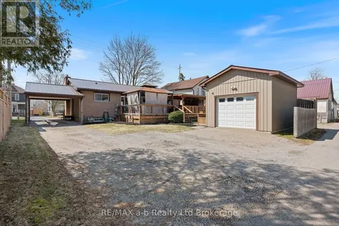 318 Broadway Street Tillsonburg ON N4G 3S1