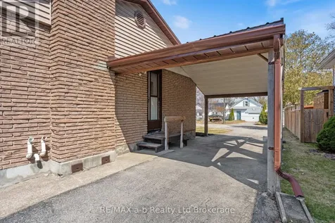 318 Broadway Street Tillsonburg ON N4G 3S1