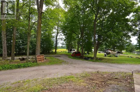 1675 Dunning Road Ottawa ON K4C 1L7