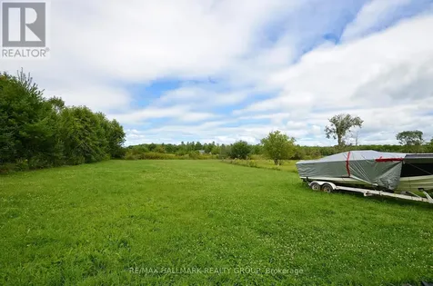 1675 Dunning Road Ottawa ON K4C 1L7